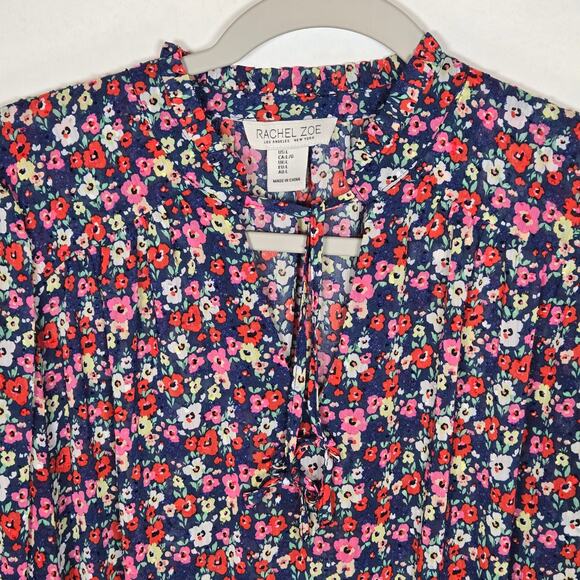 Rachel Zoe Floral Smocked Blouse. Size Large. - Picture 10 of 11